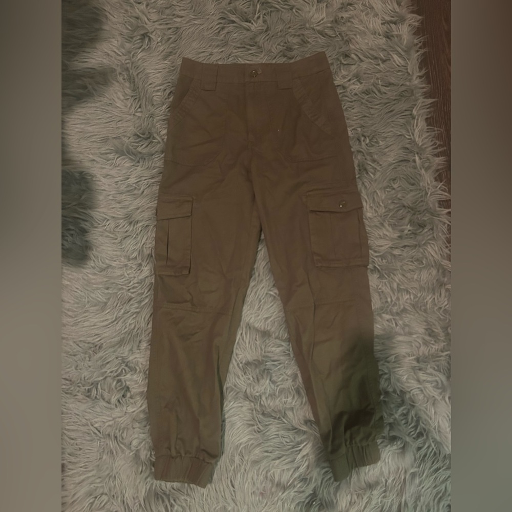Forever 21 green cargo pants